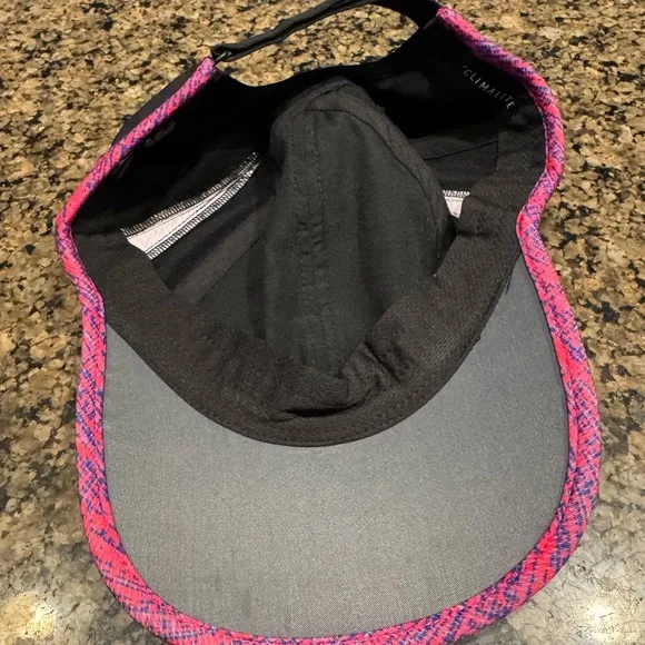 Adidas Hat - Picture 3 of 4